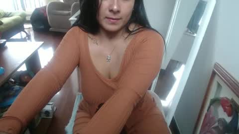 valeria online show from 03/04/25, 10:16