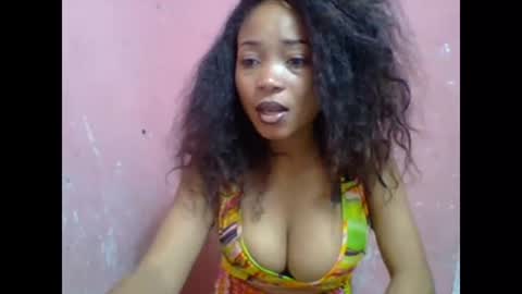 estelah20 online show from 10/05/25, 06:01