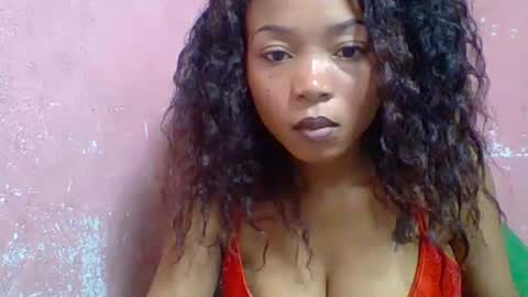 estelah20 online show from 10/12/25, 05:50