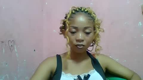 estelah20 online show from 01/09/26, 05:10