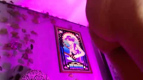 Snapshot of estelamaris1 chatting on 01/29/25, 01:37 estelamaris online show from 01/29/25, 01:37