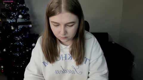 Estella Miles online show from 01/07/25, 06:59