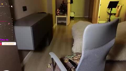 Estelle online show from 01/17/26, 09:29