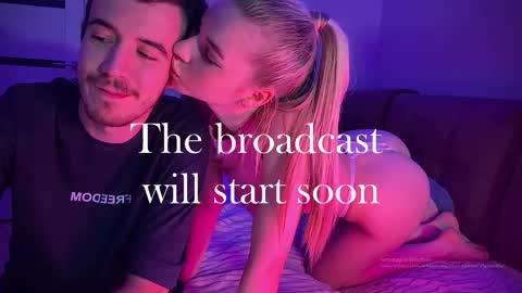 Ester online show from 11/17/25, 04:46