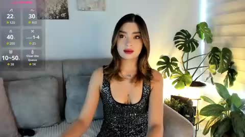 Snapshot of estercollins_ chatting on 07/17/26, 06:46 Is secret online show from 07/17/26, 06:46
