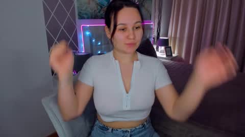 Snapshot of esterkiss chatting on 01/10/25, 09:34 Odelia online show from 01/10/25, 09:34