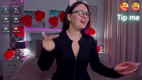 Snapshot of esterkiss chatting on 02/15/25, 05:39 Odelia online show from 02/15/25, 05:39