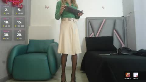 Snapshot of esterlindez chatting on 06/25/26, 08:24 esterlindez online show from 06/25/26, 08:24