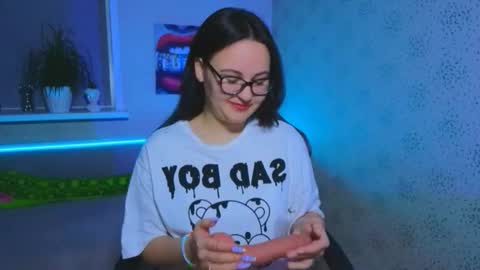 EsterPlayful online show from 11/08/25, 12:27