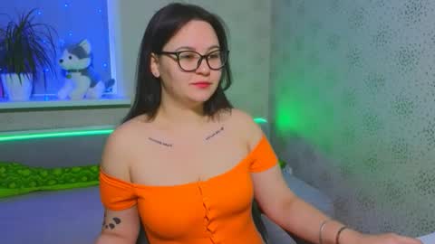 EsterPlayful online show from 12/16/25, 10:09