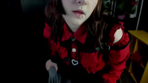 Snapshot of estertwilight chatting on 05/15/26, 09:11 Ester online show from 05/15/26, 09:11