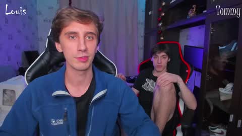 Snapshot of esthetics_boys chatting on 01/14/25, 02:29 LOUIS online show from 01/14/25, 02:29