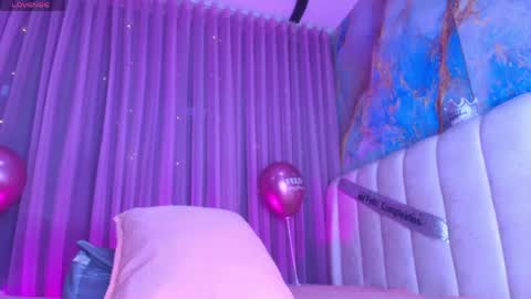 Snapshot of estrella_hanks_ chatting on 06/01/26, 11:56 Estrella online show from 06/01/26, 11:56