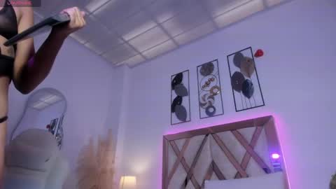 Snapshot of estrellavega_ chatting on 05/04/26, 07:21 Estrella online show from 05/04/26, 07:21