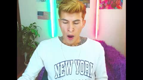 Snapshot of estrellita__jordan chatting on 02/07/25, 06:24 JORDAN online show from 02/07/25, 06:24