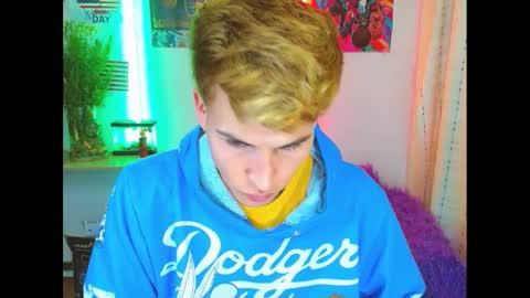 Snapshot of estrellita__jordan chatting on 02/13/25, 01:29 JORDAN online show from 02/13/25, 01:29