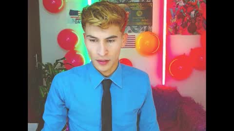 Snapshot of estrellita__jordan chatting on 02/14/25, 09:53 JORDAN online show from 02/14/25, 09:53