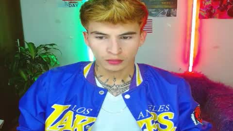 Snapshot of estrellita__jordan chatting on 03/06/25, 03:24 JORDAN online show from 03/06/25, 03:24