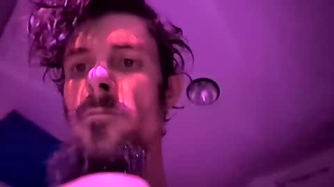 Snapshot of et528007 chatting on 12/16/25, 11:59 et528007 online show from 12/16/25, 11:59