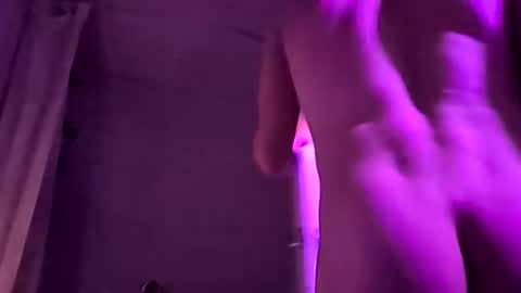 et528007 online show from 12/21/25, 12:12