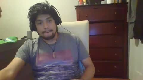 Snapshot of etceteraexx chatting on 09/17/25, 04:25 etceteraexx online show from 09/17/25, 04:25