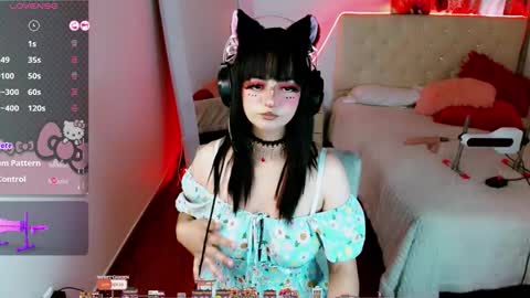 Moon online show from 11/27/25, 08:00