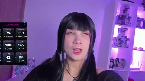 eternalmuse online show from 10/10/25, 09:08