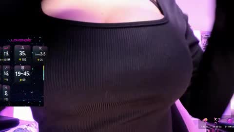 eternalmuse online show from 11/12/25, 09:10