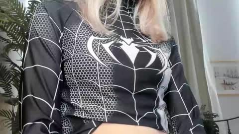 Natalie online show from 03/24/26, 05:45