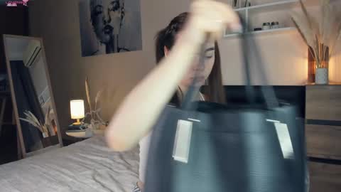 Snapshot of eternity_is_endless chatting on 01/11/25, 07:28 Mary online show from 01/11/25, 07:28