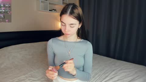 Snapshot of eternity_is_endless chatting on 01/19/25, 07:25 Mary online show from 01/19/25, 07:25