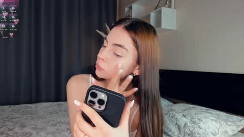 Snapshot of eternity_is_endless chatting on 02/08/25, 07:26 Mary online show from 02/08/25, 07:26