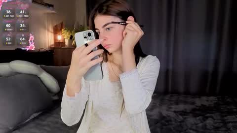 Snapshot of eternity_is_endless chatting on 10/20/25, 07:42 Mary online show from 10/20/25, 07:42