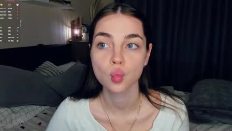 Mary online show from 01/11/26, 07:35