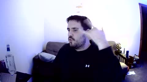 Snapshot of ethan100113 chatting on 02/28/26, 06:47 Ethan online show from 02/28/26, 06:47