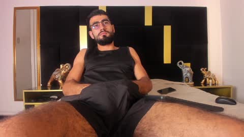 Ethan online show from 01/03/25, 07:18