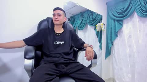 Snapshot of ethan_boy_ chatting on 02/12/25, 06:40 Ethan online show from 02/12/25, 06:40