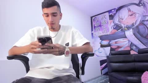 Snapshot of ethan_boy_ chatting on 09/18/25, 10:56 Ethan online show from 09/18/25, 10:56