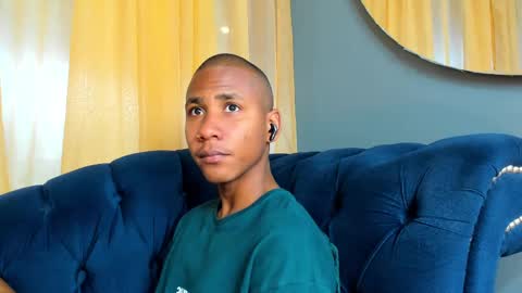 King Ethan online show from 03/09/25, 02:43