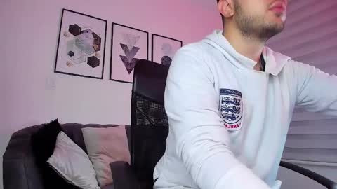 Snapshot of ethan_greacee chatting on 02/28/26, 12:06 ethan_greacee online show from 02/28/26, 12:06