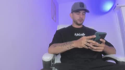 Ethan Muller online show from 01/19/25, 06:21