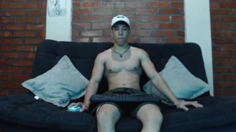 Ethan Noir online show from 01/21/25, 01:18