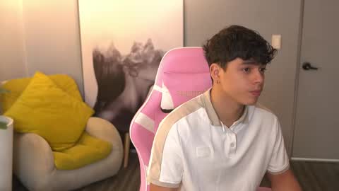 ethan_occonor online show from 09/18/25, 01:02