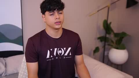 ethan_occonor online show from 10/08/25, 12:47