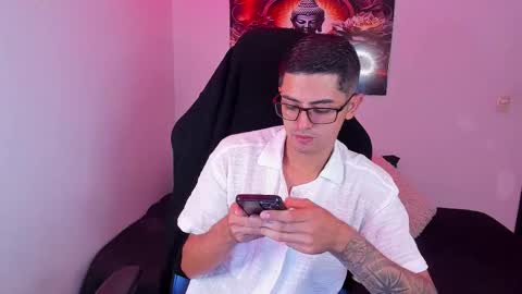 Snapshot of ethan_sai01 chatting on 11/10/25, 06:51 ETHAN SAI online show from 11/10/25, 06:51