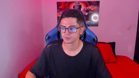 Snapshot of ethan_sai01 chatting on 11/12/25, 06:58 ETHAN SAI online show from 11/12/25, 06:58