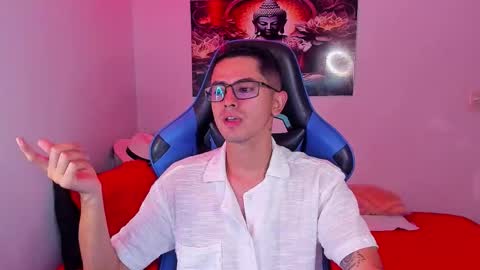 Snapshot of ethan_sai01 chatting on 11/28/25, 12:52 ETHAN SAI online show from 11/28/25, 12:52