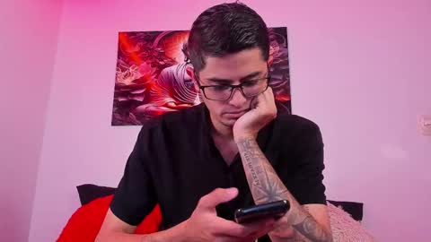 Snapshot of ethan_sai01 chatting on 12/04/25, 09:12 ETHAN SAI online show from 12/04/25, 09:12