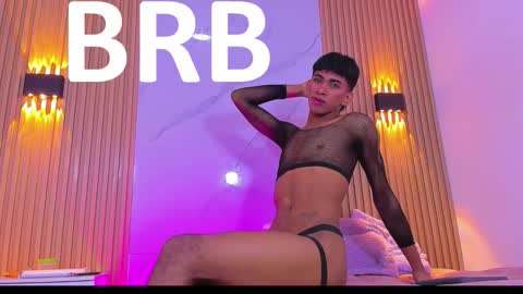 Snapshot of ethan_thouse chatting on 11/18/25, 07:13 ethan_thouse online show from 11/18/25, 07:13