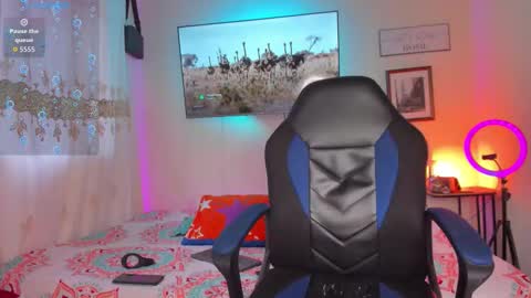 ethan travis online show from 11/20/25, 08:41